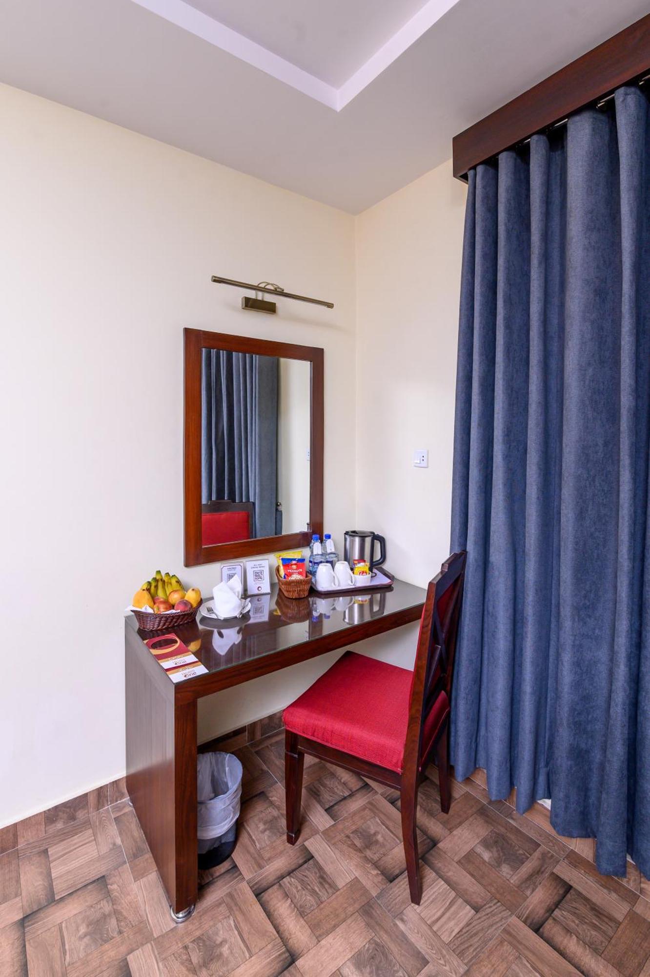 Hotel One Sahiwal Екстер'єр фото